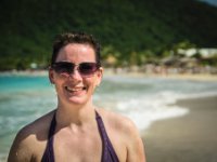 Again, Paula enjoying her last few moments with these sunglasses.